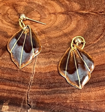 Earrings: Holly - Porcelain Brown